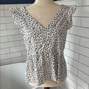 LOFT Black and White Leaf Print V-Neck Blouse
